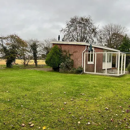 Holiday home Retreat Near Sint Maartenszee *