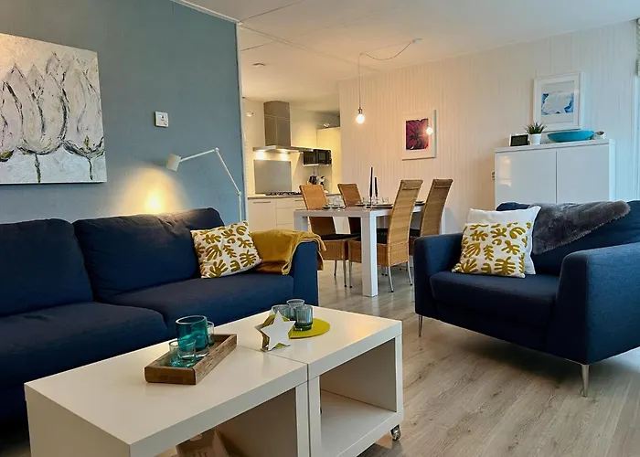 Retreat Near Sint Maartenszee *