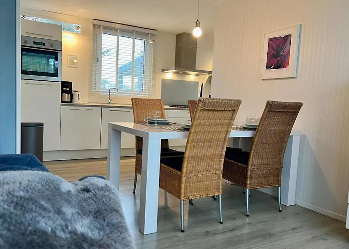 Retreat Near Sint Maartenszee