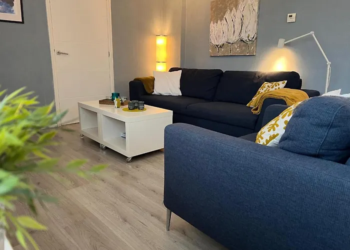 בית נופש Retreat Near Sint Maartenszee