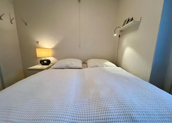 Retreat Near Sint Maartenszee